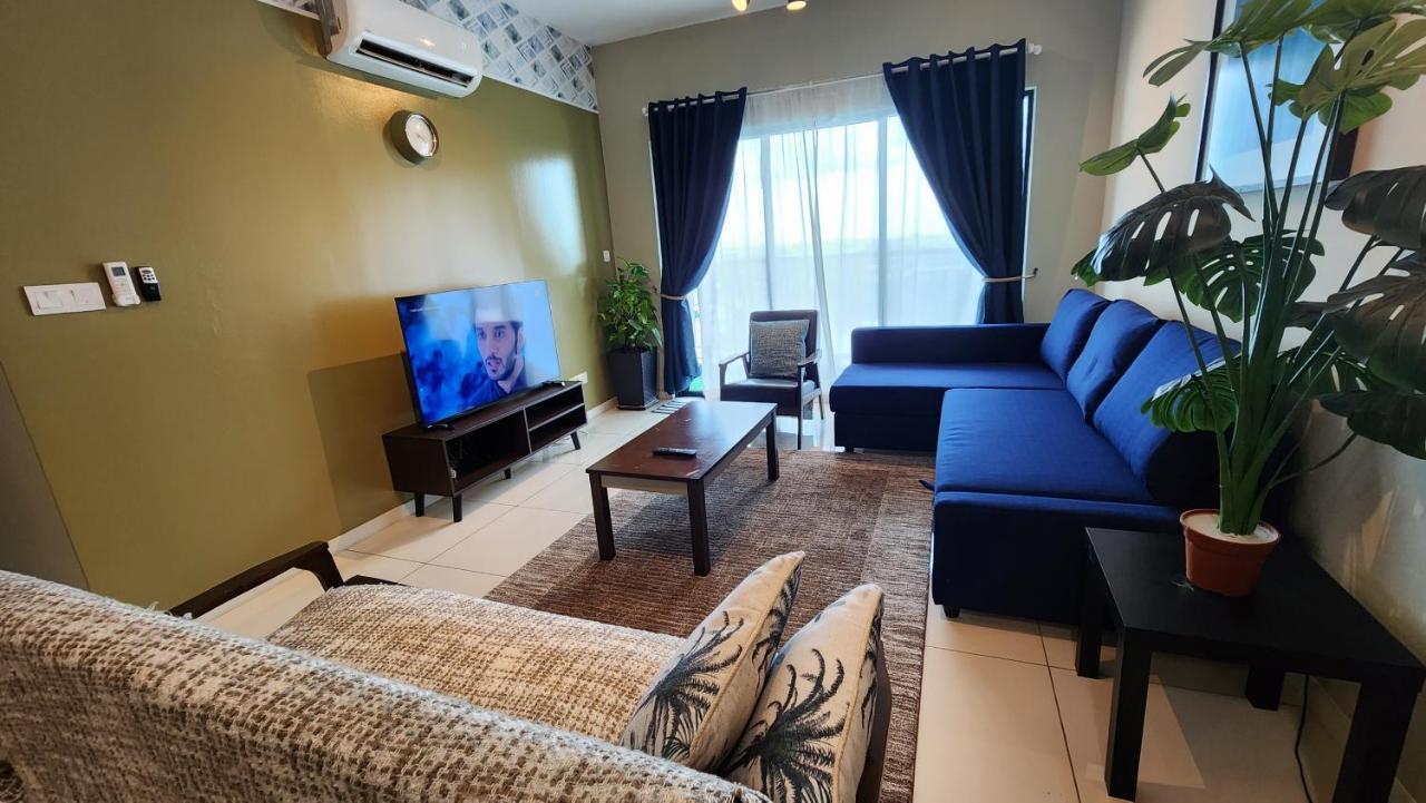Aldridge Residence Cosy Apt @Emira Residence 莎阿南 外观 照片