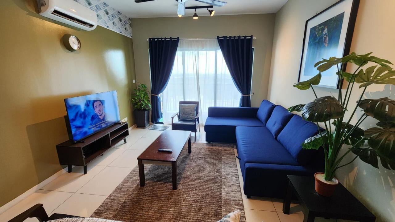 Aldridge Residence Cosy Apt @Emira Residence 莎阿南 外观 照片